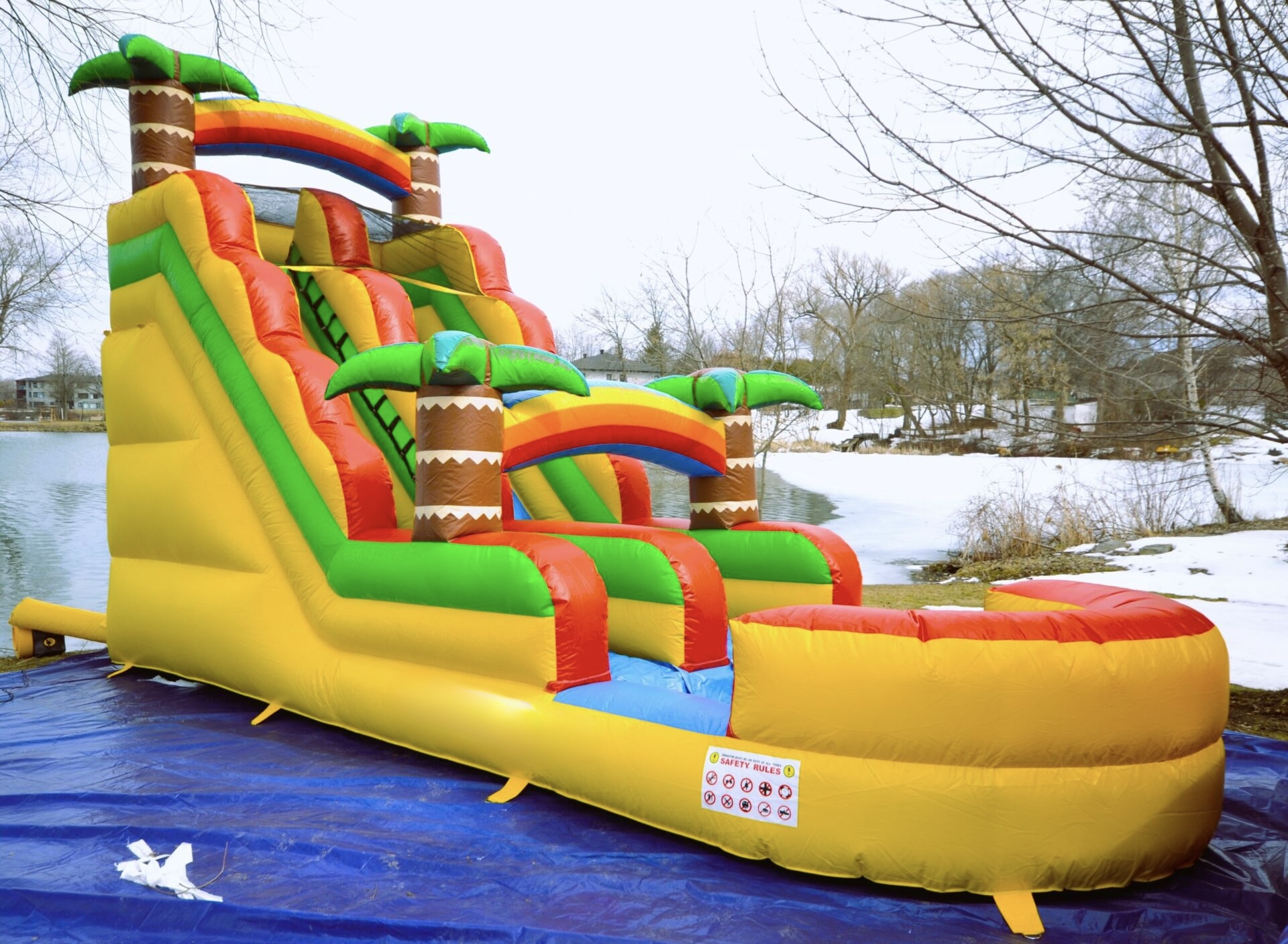 Glissage tropical (jeux d'eau)